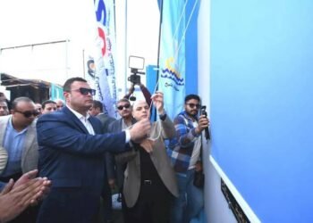 وزير الإسكان