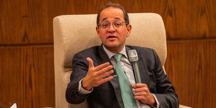 وزير المالية يعلن الحزمة الثانية للتسهيلات الضريبية: «كارت تميز» وقائمة بيضاء وحوافز للممولين الملتزمين