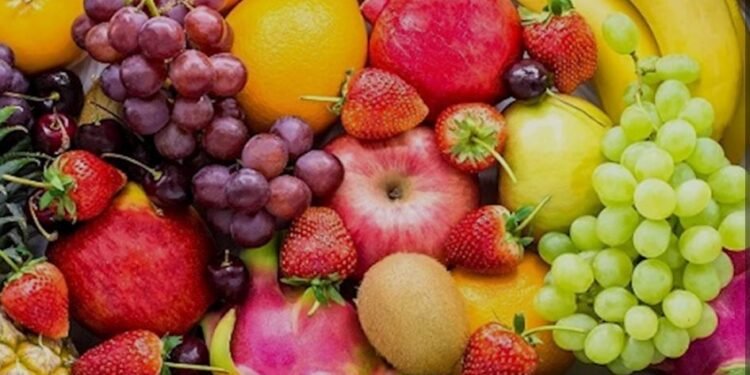 أسعار الفاكهة اليوم السبت في سوق العبور والأسواق المصرية: استقرار مع اختلافات طفيفة