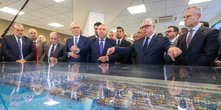 ميناء السخنة يدخل موسوعة جينيس: أكبر ميناء من صنع الإنسان عالميًا بعمق 19 مترًا