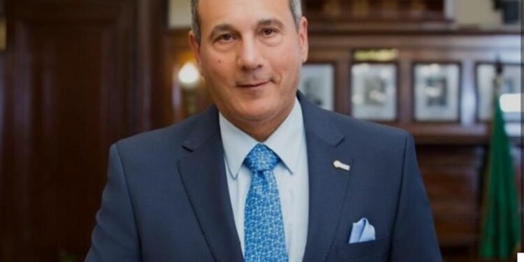 رئيس البنك الأهلي : شهادات الـ27% نجحت في حماية مدخرات المواطنين ونوصي بالاستثمار في الشهادات الحالية قبل انخفاض العوائد