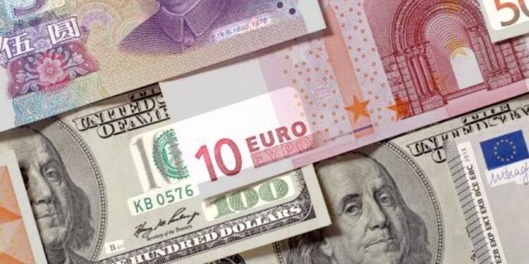 ارتفاع سعر الدولار في ختام تعاملات اليوم بالبنوك المصرية 