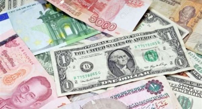 تراجع سعر اليورو أمام الجنيه في البنوك المصرية اليوم الأربعاء 10 ديسمبر 2025