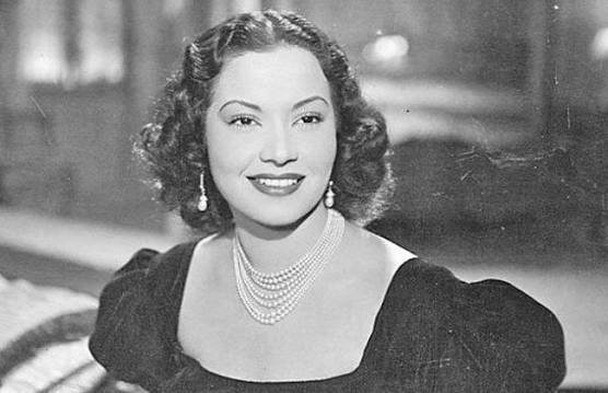 محطات في حياة مديحة يسري.. المنتجة التي عشقت الرومانسية والأدوار التراجيدية