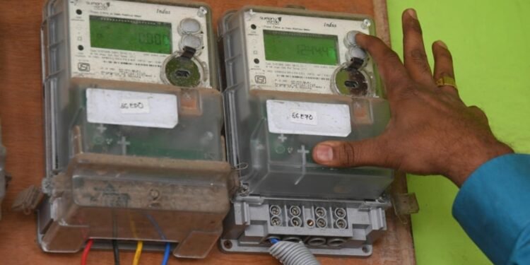 ماهو الفرق بين العداد الكودي والعادي؟.. «التكلفة والوضع القانوني»