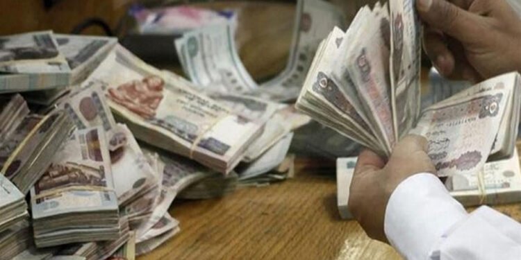 رواتب العاملين