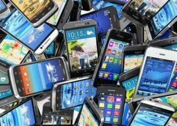 قرار الجمارك الجديد يلغي الإعفاء الاستثنائي للهواتف المحمولة ويعزز الصناعة المحلية في مصر