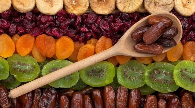 أسعار الفاكهة والتمور بالجملة السبت 10-1-2026 في سوق العبور