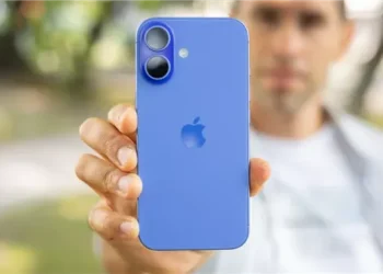 آبل تهيمن على قائمة الهواتف الأكثر مبيعًا عالميًا في 2025