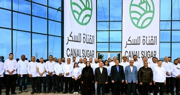 رئيس الوزراء يتفقد التشغيل التجريبي لمصنع القناة للسكر بالمنيا