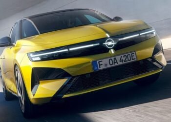 أوبل Astra 2026 تنطلق بثورة كهربائية.. مدى 454 كم وسعر منافس يشعل السوق