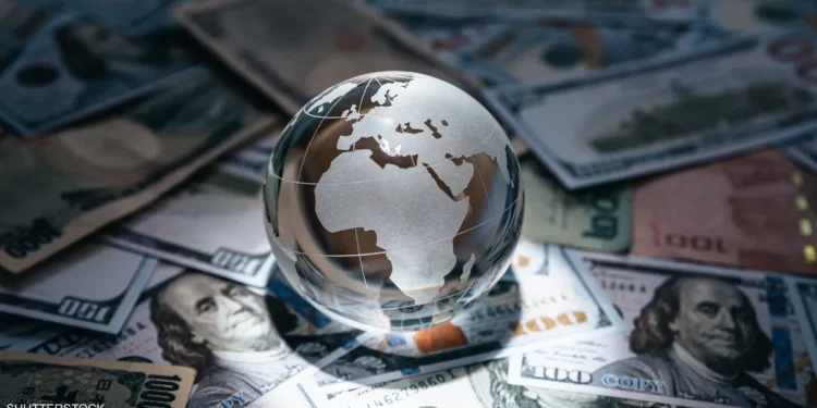 ماذا يعني الركود العالمي 2026 للمصريين؟ تأثيره على الأسعار والدولار وفرص العمل