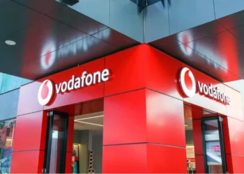 فودافون مصر تتسلم 10 ميجاهرتز بترددات 1800 ضمن أكبر صفقة نطاقات في تاريخ الاتصالات