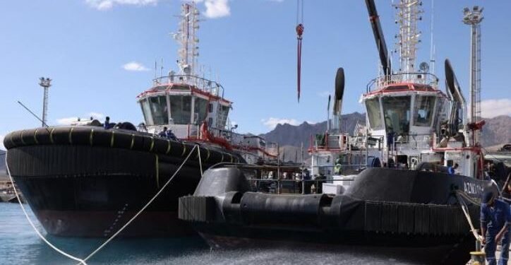 قناة السويس تعزز أسطولها البحري.. انضمام «عزم 3» و«عزم 4» بقوة شد 90 طن في إطار خطة التحديث الشامل