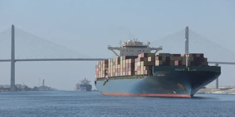 قناة السويس وصراع القوى: هل تهدد الحرب بين إيران وإسرائيل شريان التجارة العالمي؟