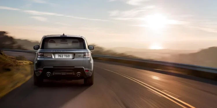 السفر بالسيارة