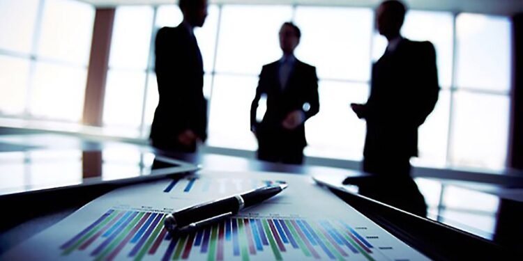 المستثمرون