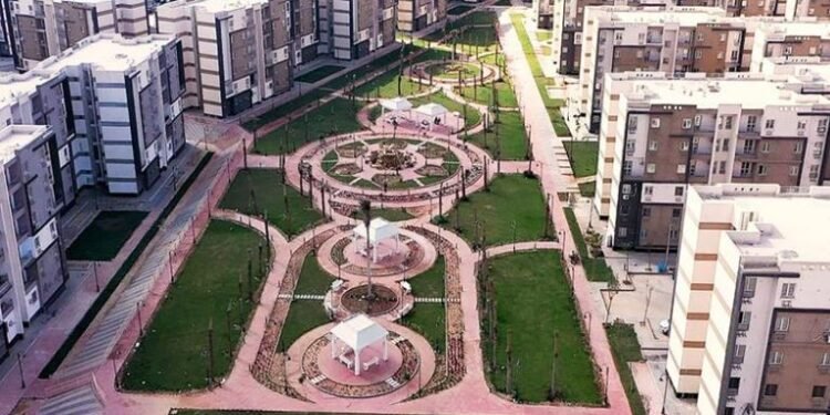 المشروعات السكنية