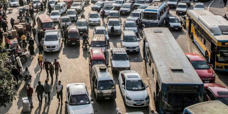 وداعاً لهدر الأموال: 6 استراتيجيات ذكية لخفض تكاليف المواصلات في 2026