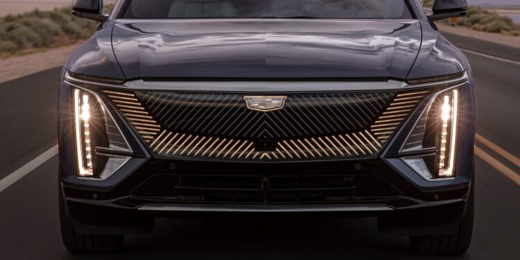 المنصور للسيارات تستعرض سيارات كاديلاك في سحورها السنوي.. تمهيدًا لطرحها في مصر