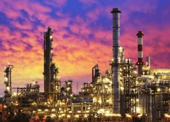 أمن الطاقة العالمي: تحولات المسارات التجارية وتأثيرها على أسعار المستهلك