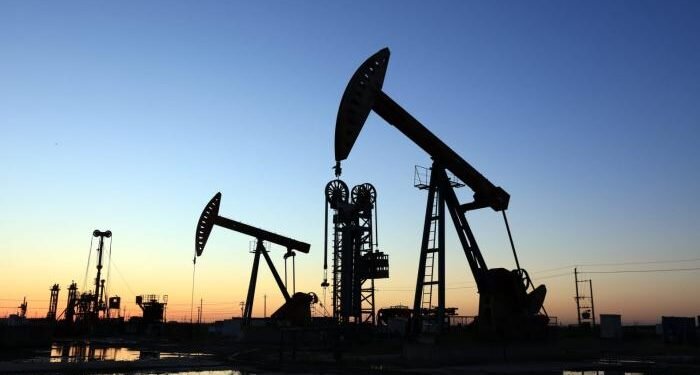 أسعار النفط تقفز في ختام التعاملات.. الخام الأمريكي  عند 111.99 دولارًا وبرنت قرب 109 دولارا