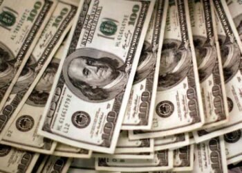 الأسواق العالمية تراهن على مصر.. مليار دولار صافي شراء للأجانب في أسبوع