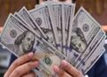 سعر الدولار اليوم في مصر يتراجع بأكثر من 50 قرشًا أمام الجنيه.. تعرف على الأسعار الجديدة بالبنوك