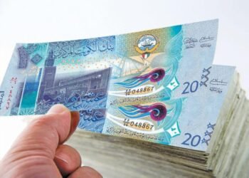 سعر الدينار الكويتي بالبنوك المصرية اليوم الجمعة
