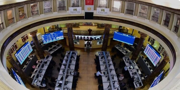 تراجع EGX30 في ختام تعاملات الإثنين وأرتفاع رأس المال السوقي للبورصة 14 مليار جنيه