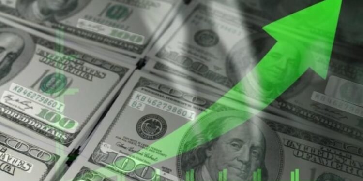 سعر الدولار في مصر اليوم الثلاثاء 12 مايو يرتفع بنحو 1% ويتجاوز 53 جنيهًا