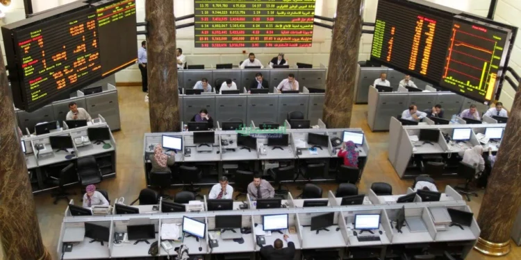 ارتفاع جماعي لمؤشرات البورصة المصرية بمستهل تعاملات الأربعاء.. والتداولات تتجاوز 800 مليون جنيه