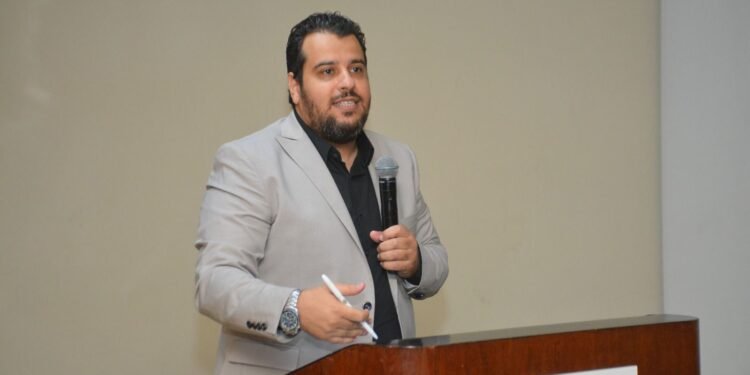 سعيد إمبابي: الذهب مرشح للصعود إلى 6000 دولار للأوقية بنهاية 2026