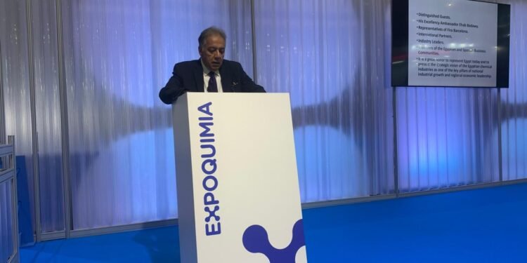 بمشاركة الجبلي .. غرفة الصناعات الكيميائية المصرية تشارك كضيف رسمي أساسي في معرض EXPOQUIMIA بأسبانيا