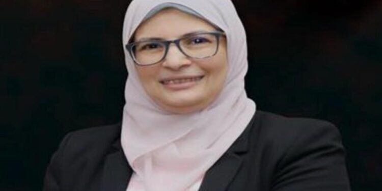 ناهد يوسف رئيس الهيئة العامة للتنمية الصناعية