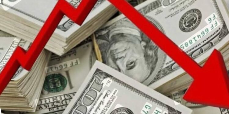 هل يتراجع الدولار بعد تثبيت سعر الفائدة
