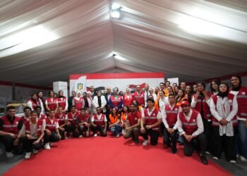 البنك الاهلى يدعم مبادرة سنبقى سنداً"