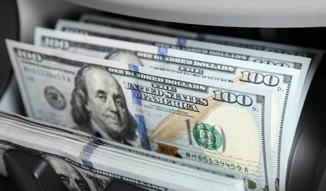 سعر الدولار اليوم