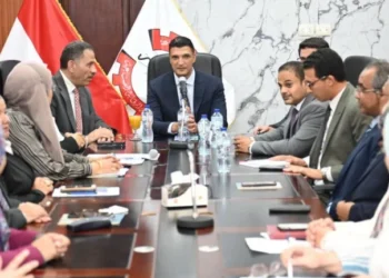 خالد هاشم وزير الصناعة الرقابة