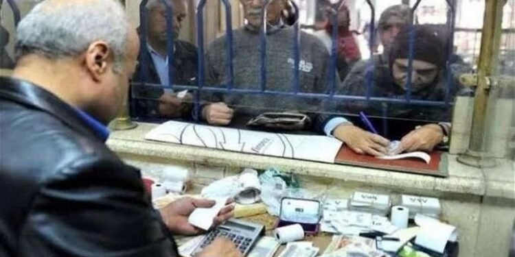 موعد صرف معاشات أغسطس