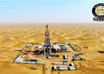 خالدة للبترول تحقق كشفا جديدا بالصحراء الغربية بإنتاج 40 مليون قدم مكعب من الغاز يوميا