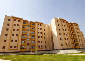 وزيرة الإسكان