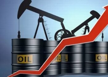 أسعار النفط تسجل أعلى مستوياتها منذ شهرين بعد هجمات الحوثيين على ناقلات سعودية