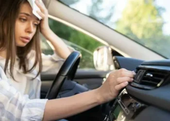 تبريد السيارة بدون تكييف
