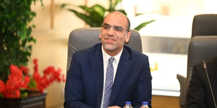 تفاصيل بحث إطلاق مشروع “اقتصاد الشباب” بين وزيري التخطيط والرياضة