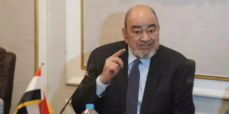 محمد إسماعيل عبده، رئيس شعبة المستلزمات الطبية