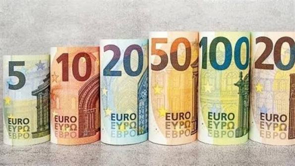 سعر اليورو اليوم الثلاثاء