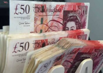 سعر الجنيه الإسترليني اليوم في البنوك المصرية.. تفاوت محدود بين أسعار الصرف