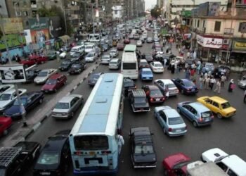 طريق السلامة.. كثافات مرورية بشوارع وميادين القاهرة والجيزة اليوم