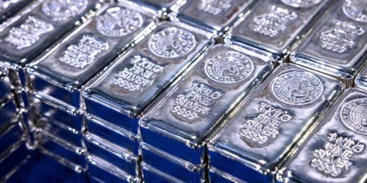 أسعار الفضة اليوم.. تعرف على سعر جرام الفضة وسبائك الفضة في السوق